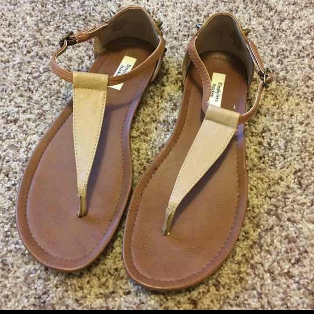 Simply vera vera wang sandals